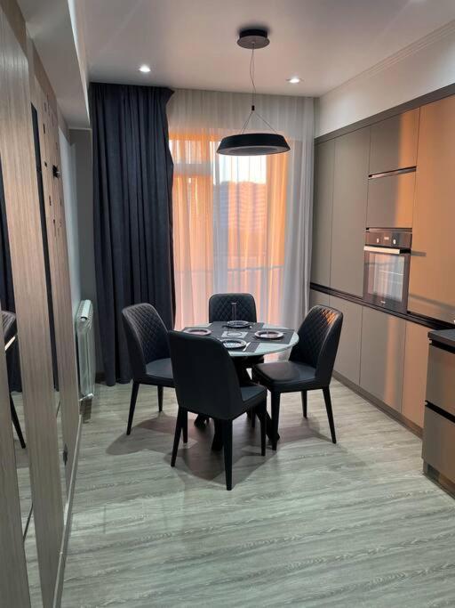 Hermes Cityview Apartment Кишинів Екстер'єр фото