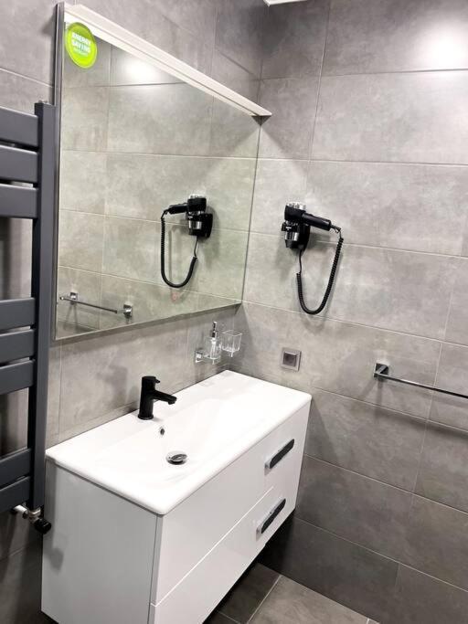 Hermes Cityview Apartment Кишинів Екстер'єр фото